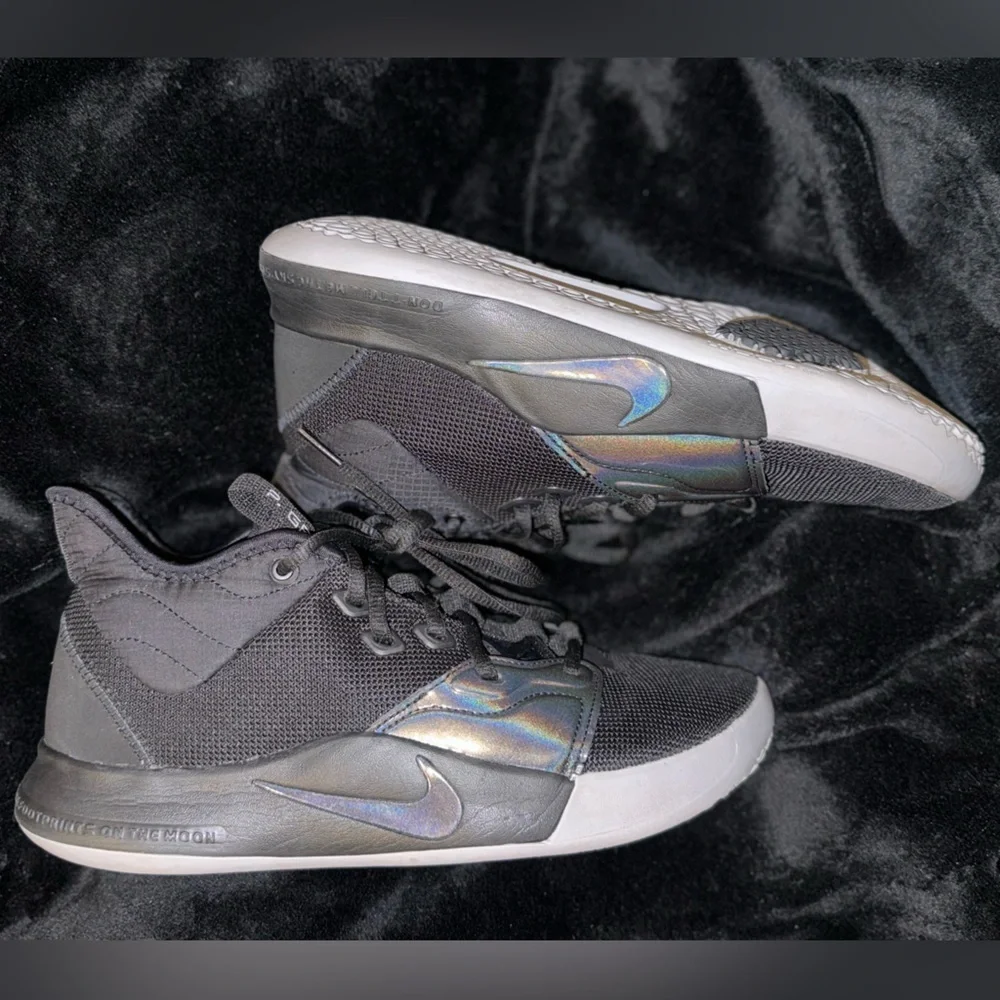 Nike PG 3 Shoe - Black/Gray Black Iridescent Sneakers Paul George